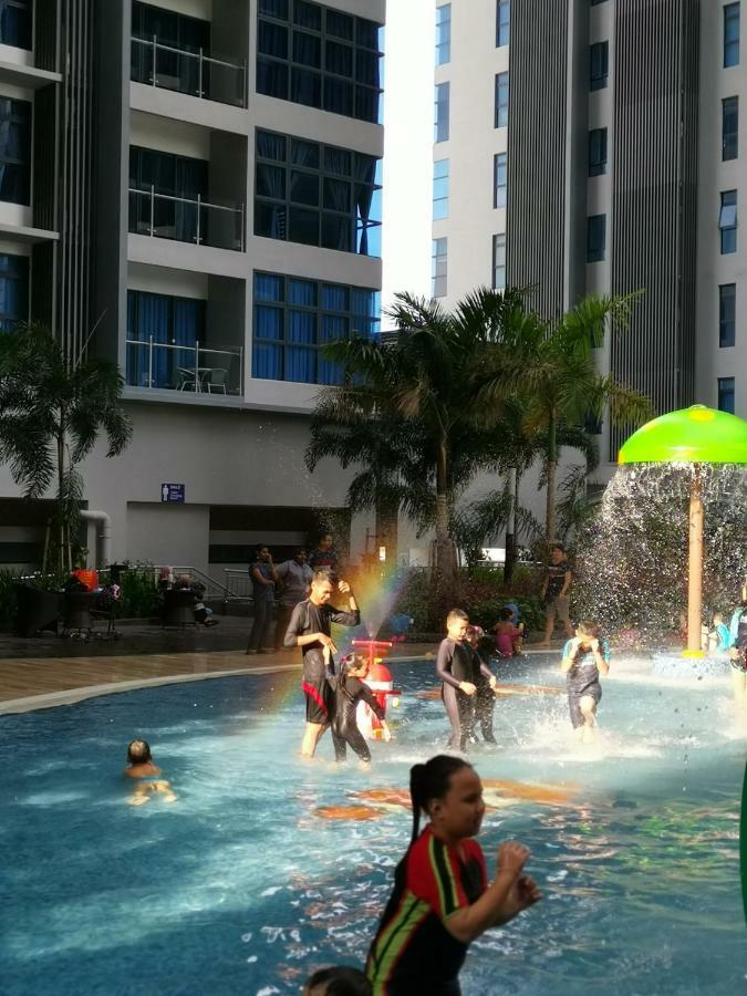 Atlantis * Malacca