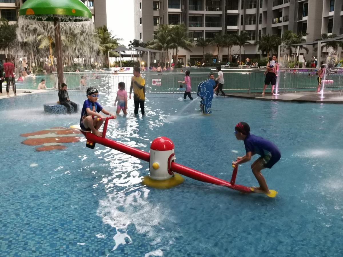 Atlantis * Malacca